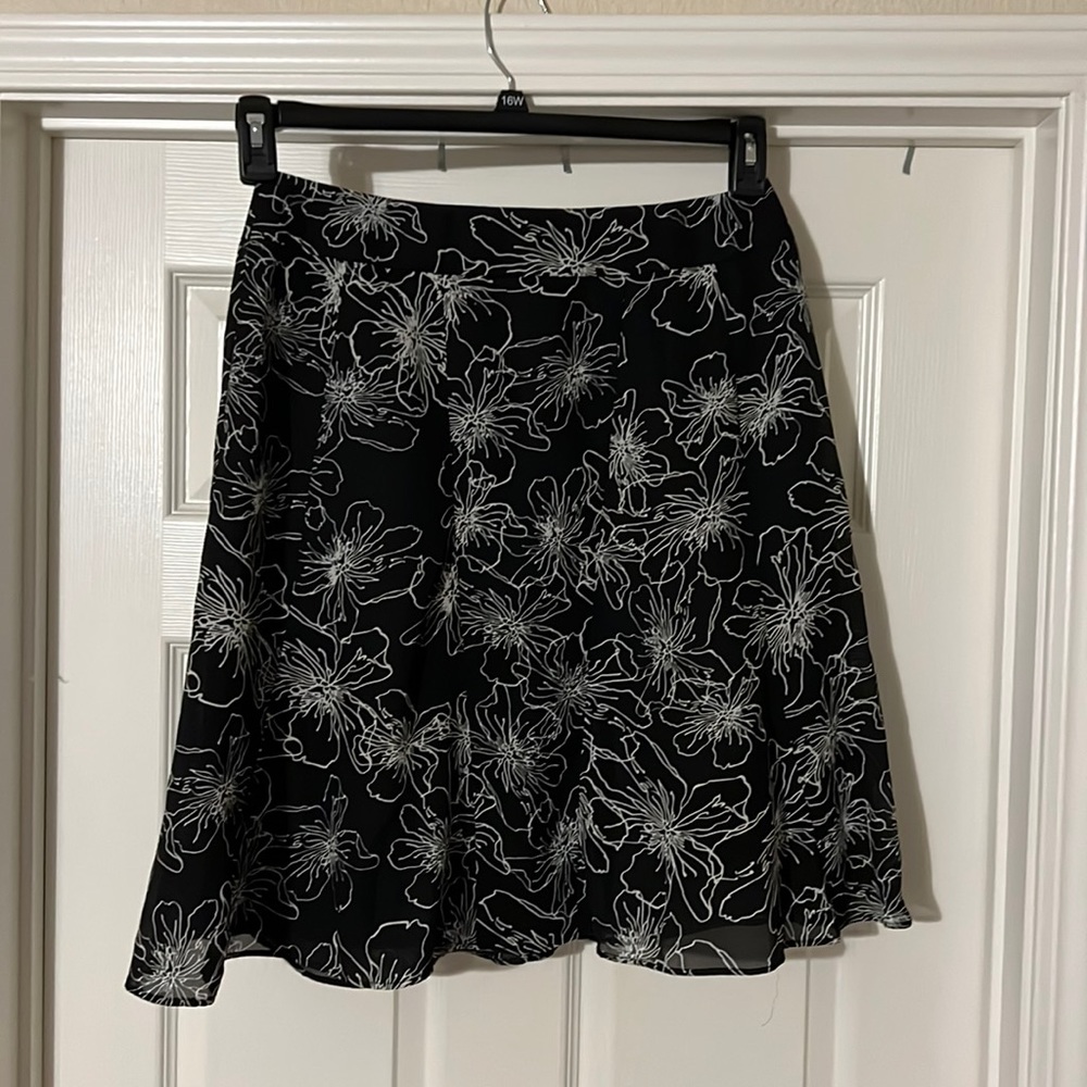 Worthington skirt
